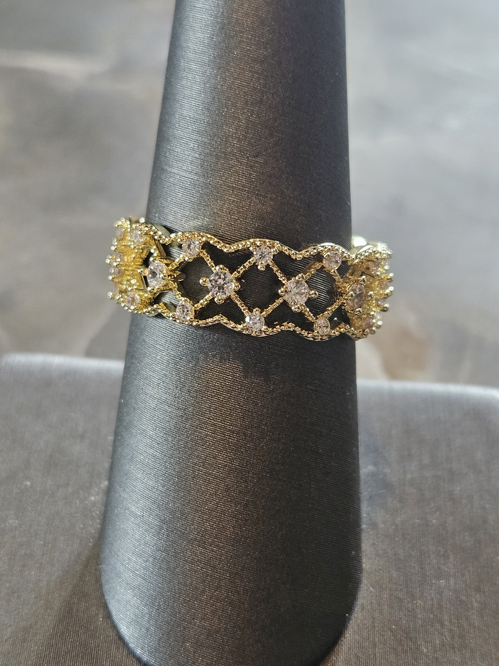 Gold Lattice Crystal Women's Ring - Yellow Gold